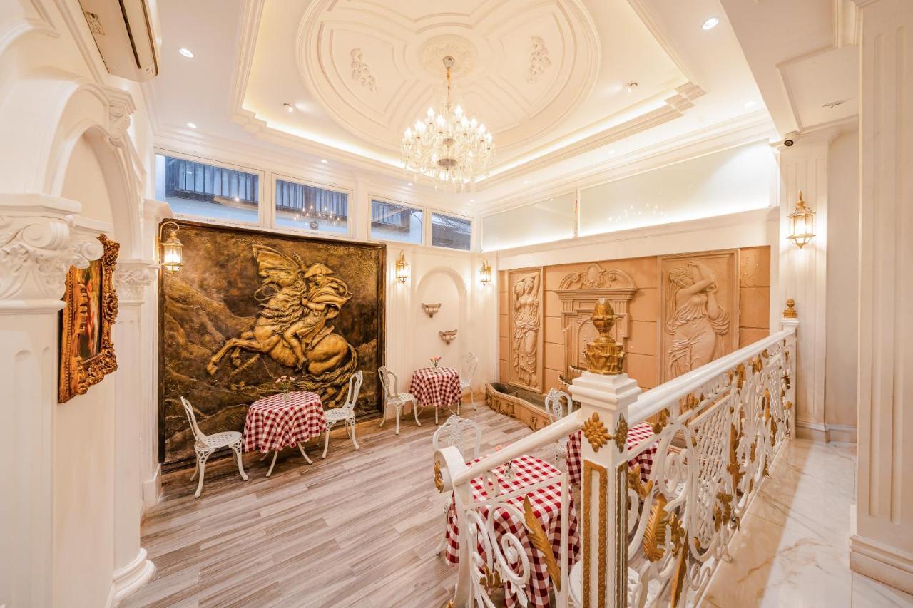 The Castle Hotel Ханой Екстериор снимка
